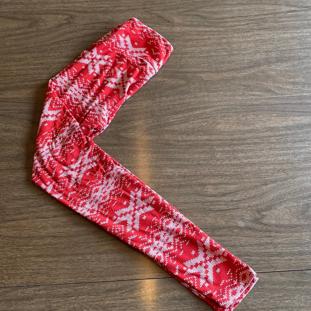 LulaRoe OS Holiday Leggings